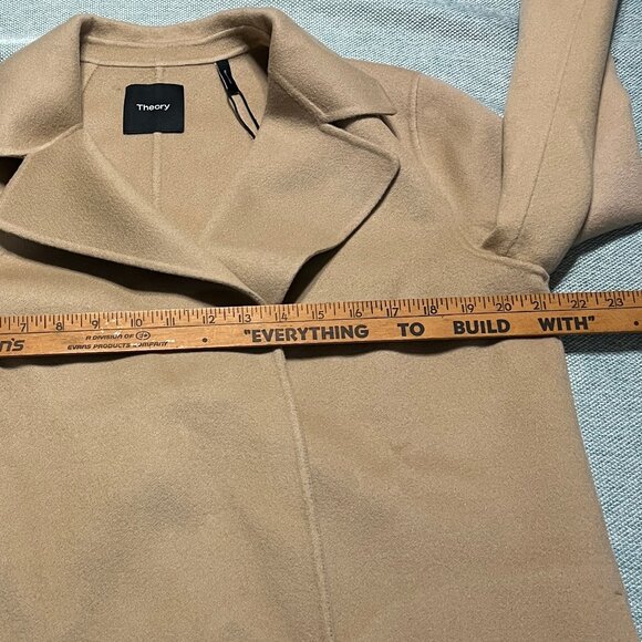 THEORY CLAIRENE JACKET WITH IT'S MATCHING HOODED VEST SIZE LARGE - Picture 6 of 12